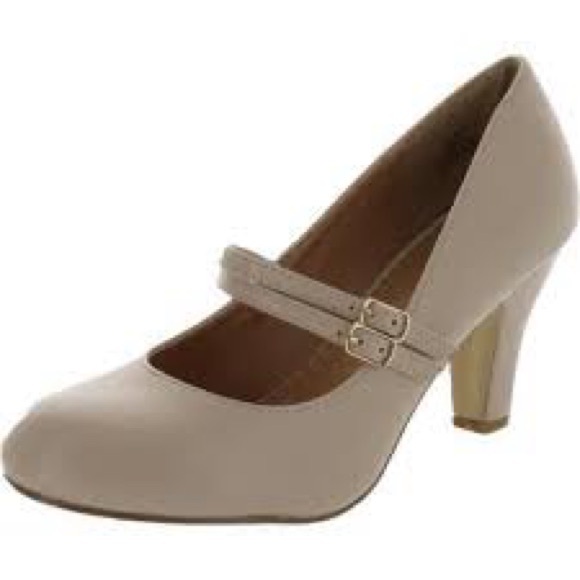 Journee Collection Shoes - Women’s Journee Collection Grey Taupe Windy Mary Jane Pump Size 9 US!